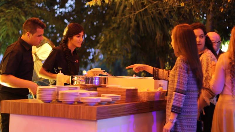 קייטרינג מרלו – חוויה אמיתי במפגש בין אנשים ואוכל קייטרינג מרלו - חוויה אמיתי במפגש בין אנשים ואוכל